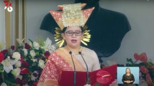 Baju Adat Minangkabau, Puan Bacakan Teks Proklamasi Gunakan Baju Kampung Halamannya