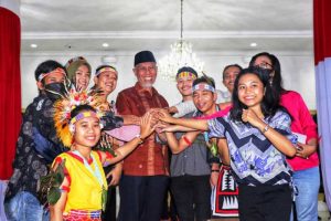 Mahyeldi Tampung Aspirasi Aliansi Mentawai Bersatu, Janji Bahas UU Provinsi Sumbar