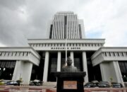 Putusan MA Bebaskan DF Dari Tuduhan Penipuan & Penggelapan