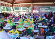 Bunda Literasi Apresiasi Kreativitas Anak dalam Lomba Mewarnai Festival Literasi