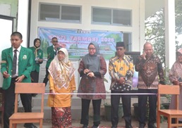 Kegiatan Bakti Farmasi 2025