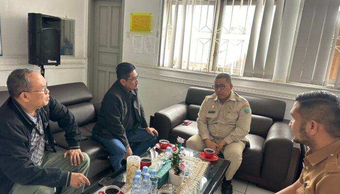 Wako Hendri Pantau Langsung Kehadiran ASN, Kebersihan Kantor Jadi Sorotan
