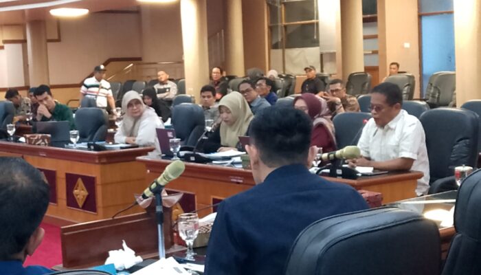 DPRD Padang Panjang Minta Perumdam Tunda Kebijakan Penyesuaian Tarif