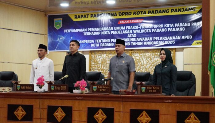 DPRD Padang Panjang Bahas Pertanggungjawaban APBD 2025, Ini Catatan Lima Fraksi