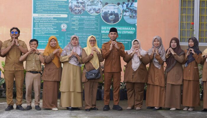 Pendidikan Kesetaraan Jadi Perhatian Pemko, Wawako Tinjau MPLS di SKB Padang Panjang