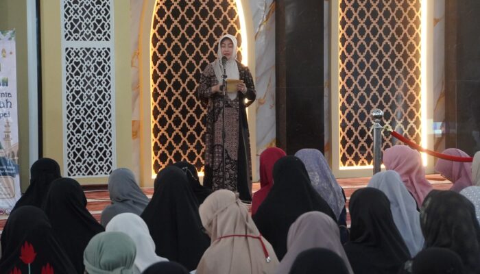 Kajian Muslimah di Islamic Center Pererat Ukhuwah dan Bangun Ketahanan Keluarga
