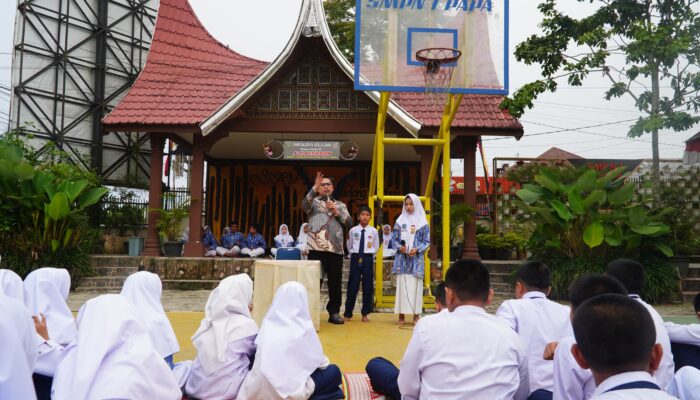 Pemko Padang Panjang Siapkan Beasiswa Kedokteran, Hendri Arnis Ajak Pelajar Kejar Prestasi