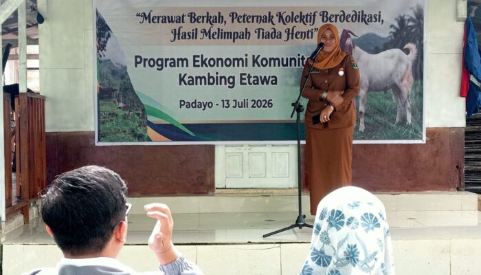 UPZ Baznas Semen Padang Tuntaskan Program Kambing Etawa, Dorong Mustahik Menjadi Muzaki
