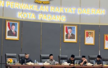 Agenda P-APBD TA 2026, Muharlion Pimpin Rapat Paripurna DPRD Kota Padang