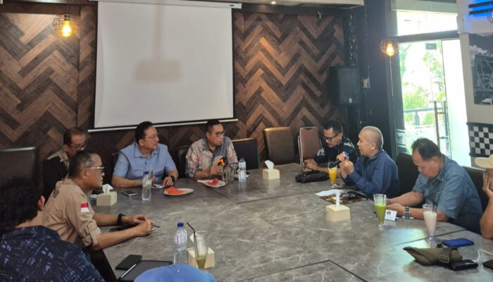 Irman Gusman: Pers Harus Jadi Benteng Demokrasi, Pariwisata dan Tanah Ulayat Kunci Kemajuan Sumbar