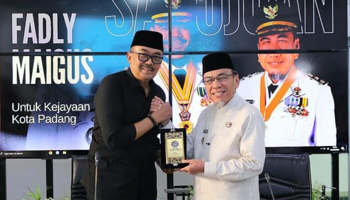 Komisi X DPR RI Kunjungi Padang, Dorong Sekolah Pascabencana Dibangun Lebih Tangguh