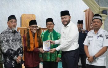 369 Al-Qur’an dari Gebu Minang Jabar Mengalir ke Padang, Fadly Amran Kaitkan dengan Smart Surau
