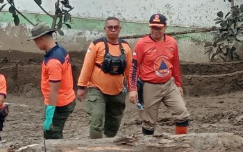 Solok Diterjang Galodo, Padang Turun Tangan! Tim Rescue Sisir Lokasi hingga Cari Korban Hilang