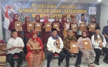 Yulizar Yusuf Dorong Alumni SMEA/SMKN Payakumbuh di Perantauan Perkuat Silaturahmi dan Kepedulian
