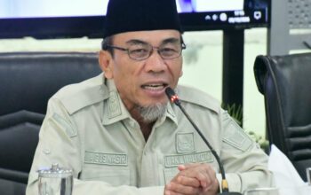 Maigus Nasir Lepas 12 Atlet SOIna Padang ke Pesonas 2026, Targetkan Medali untuk Sumbar