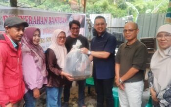 Erick Hamdani Tebar Ratusan Ribu Benih Ikan Lele